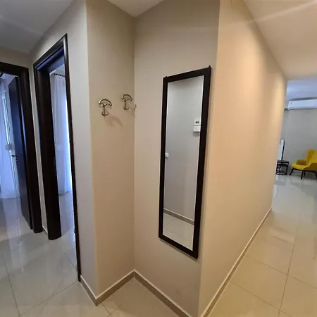 Lirtzis Luxury Apartments Polygyros Exterior photo