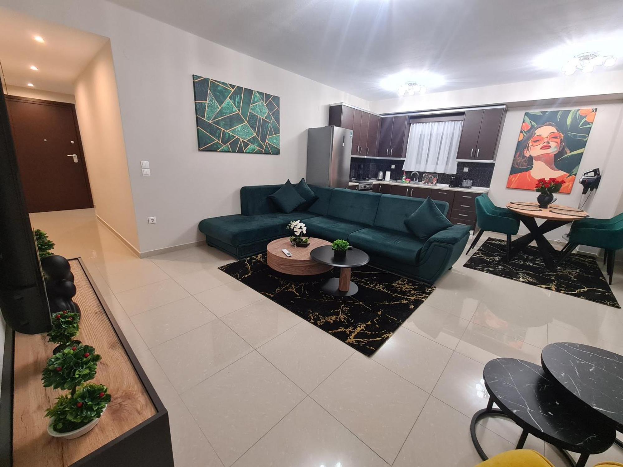 Lirtzis Luxury